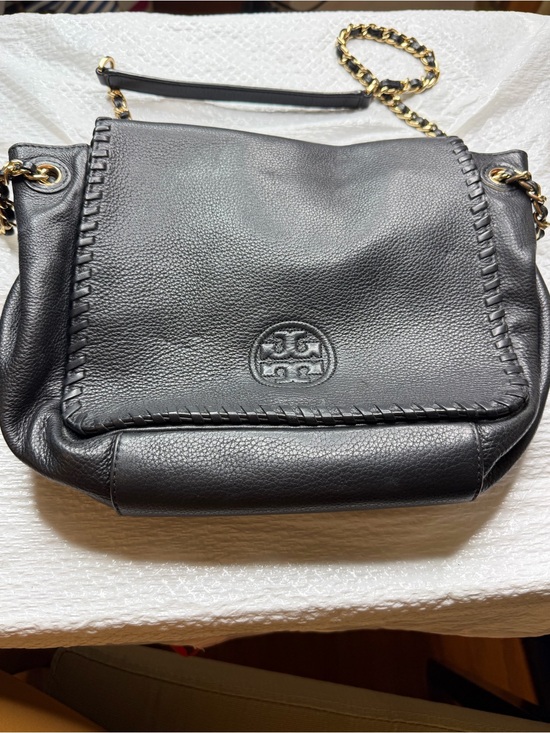 Tory Burch Handbags - Tory Burch Black Pebbled Leather Chain-Shoulder Flap Bag